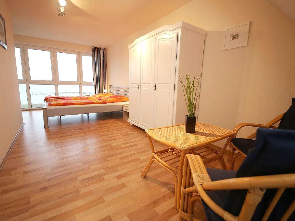 Ferienhaus Suedblick Am Yachthafen Breege Luaran gambar